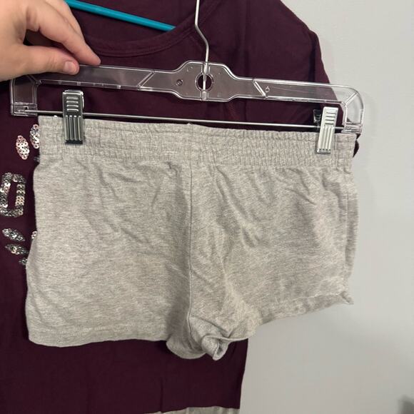 2 Piece LOT Women’s Size XS Love Pink Sequin Tee Shirt & Gray Pull On Shorts - Picture 10 of 12